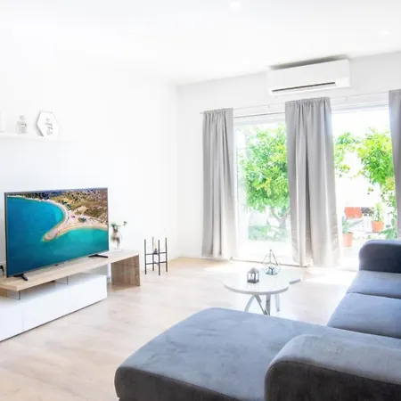 Cvita Free Parking * マカルスカ